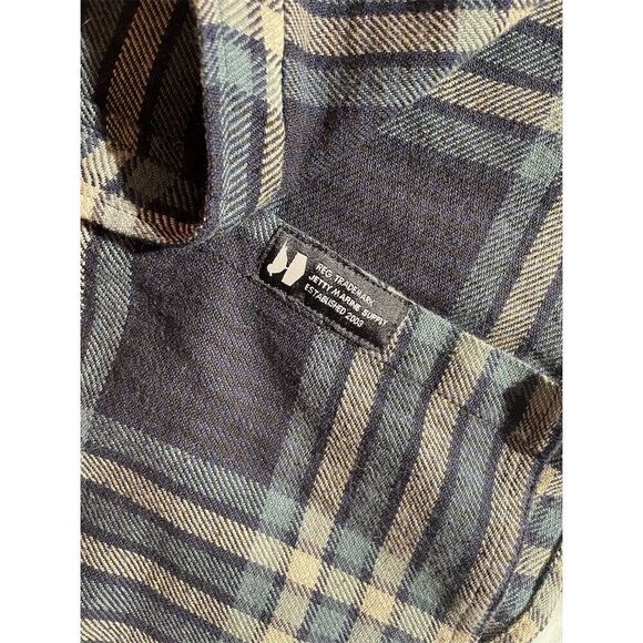 Jetty Marine Men's Green Plaid Flannel Button-Up Shirt Size M - Picture 4 of 7